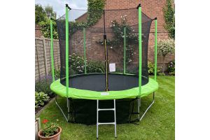 10ft Trampoline + Safety Enclosure Free Ladder & Shoe Tidy